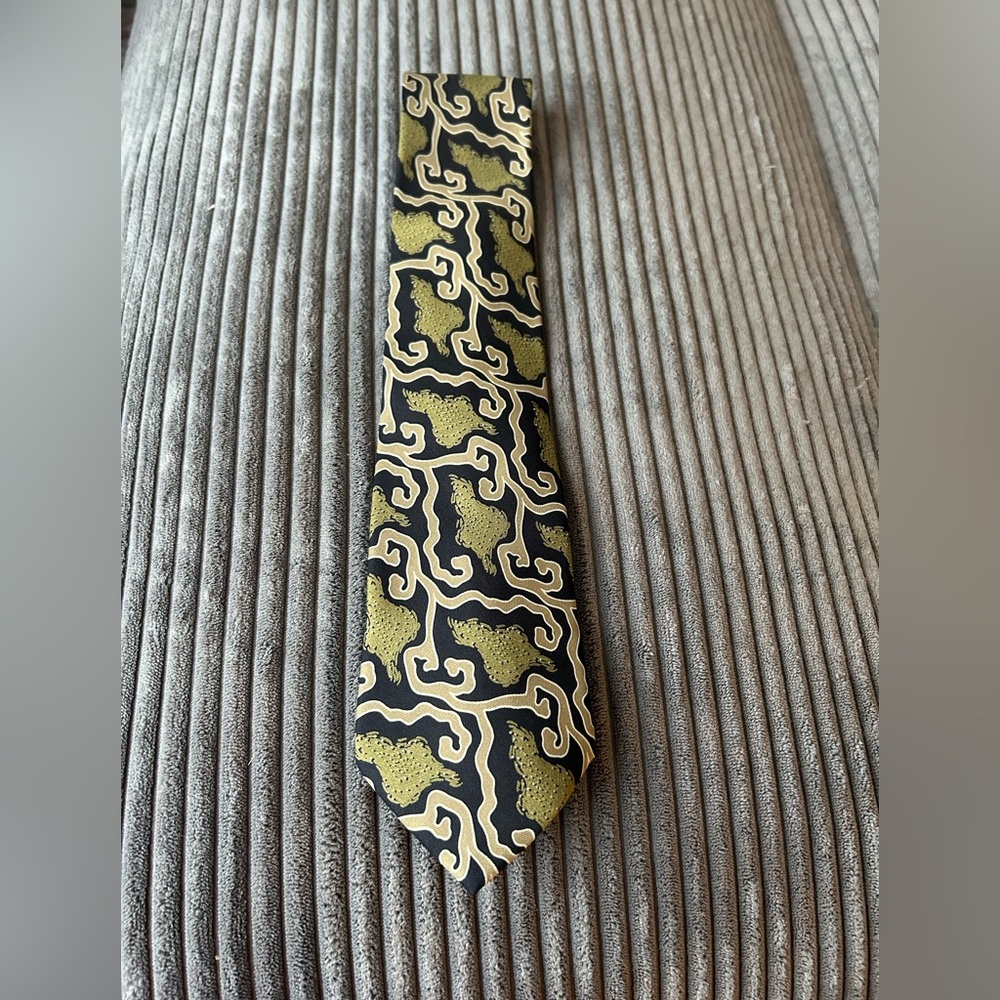Armani tie